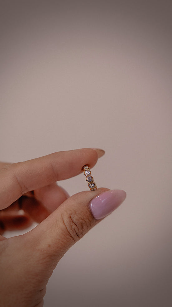 Bezel Ear Cuff