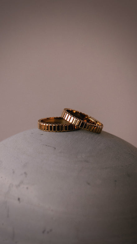 The Cleo Band Ring