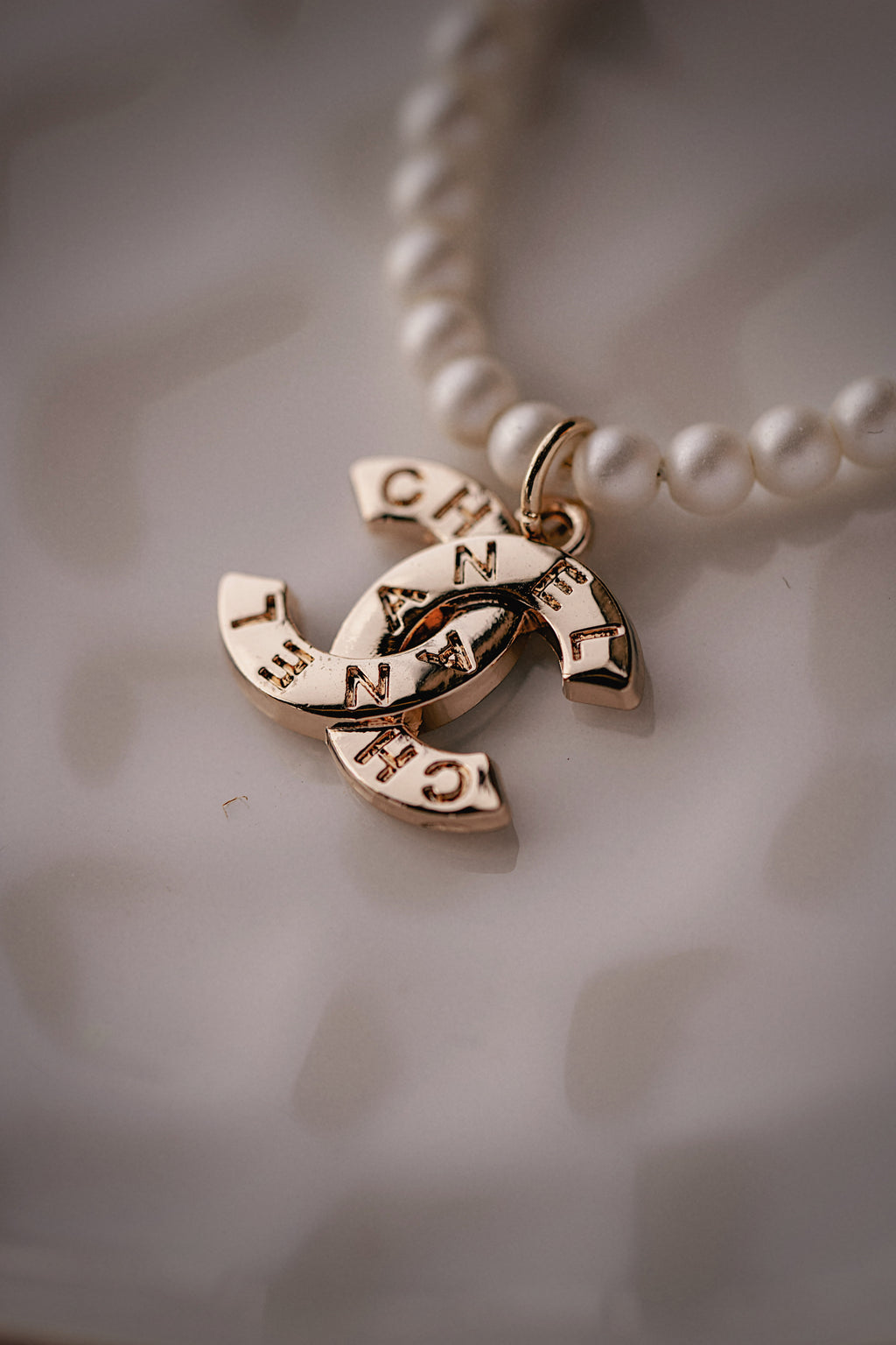 The Name Dropper Necklace (Pearl Version)