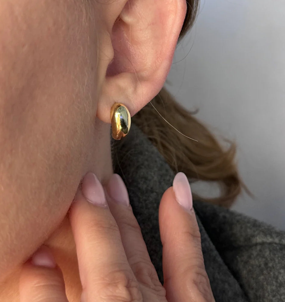 Polished Curve Stud Earring