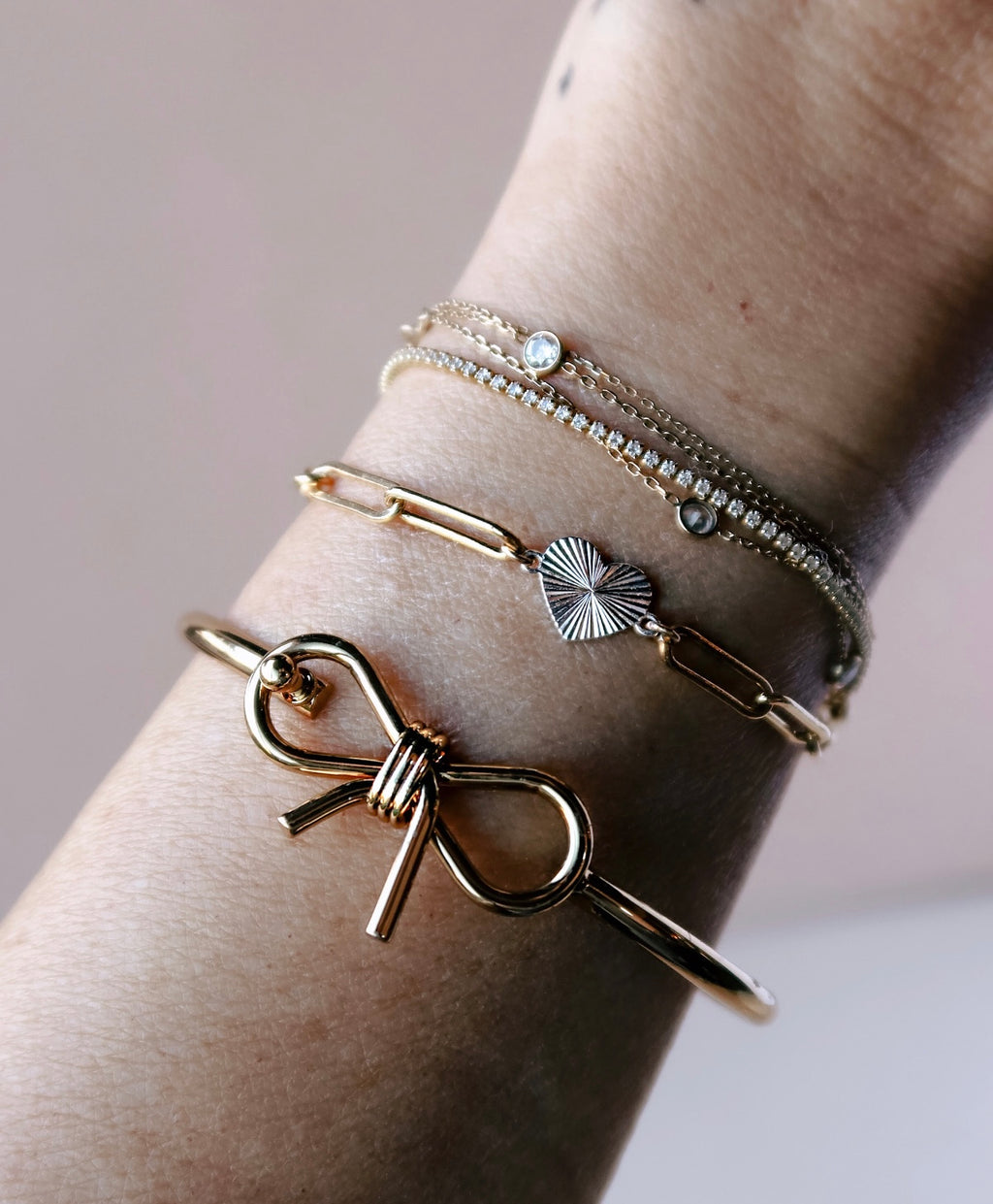 Bow-tiful Bangle