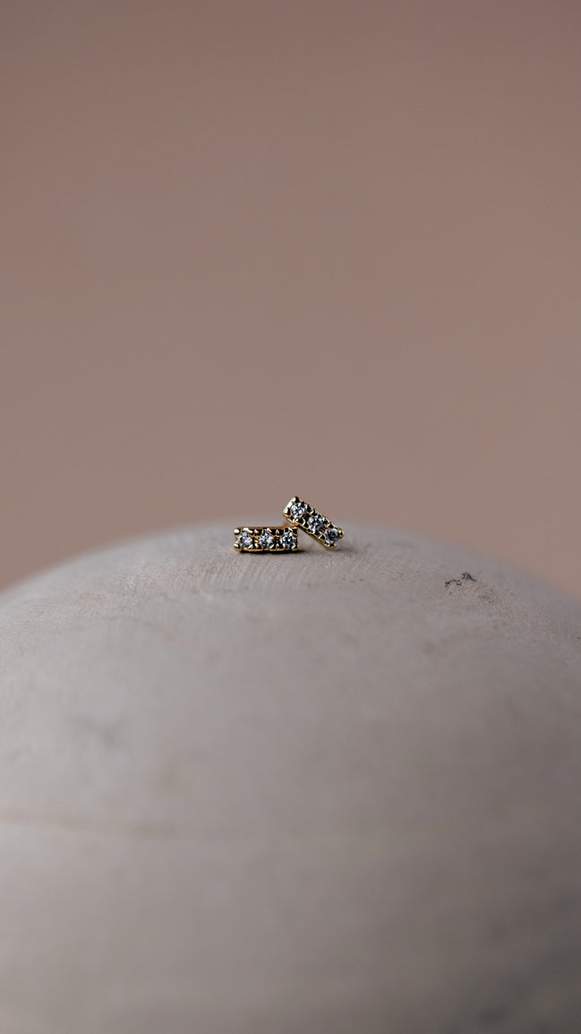 CZ Bar Stud Earring