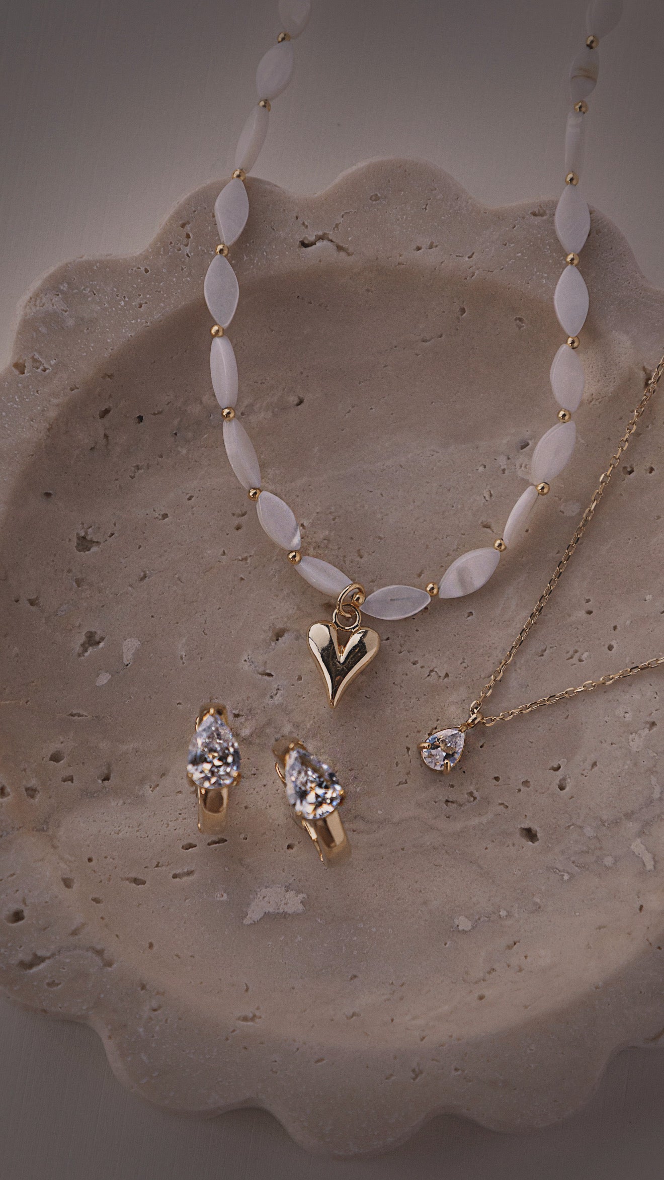 Isla Heart Necklace
