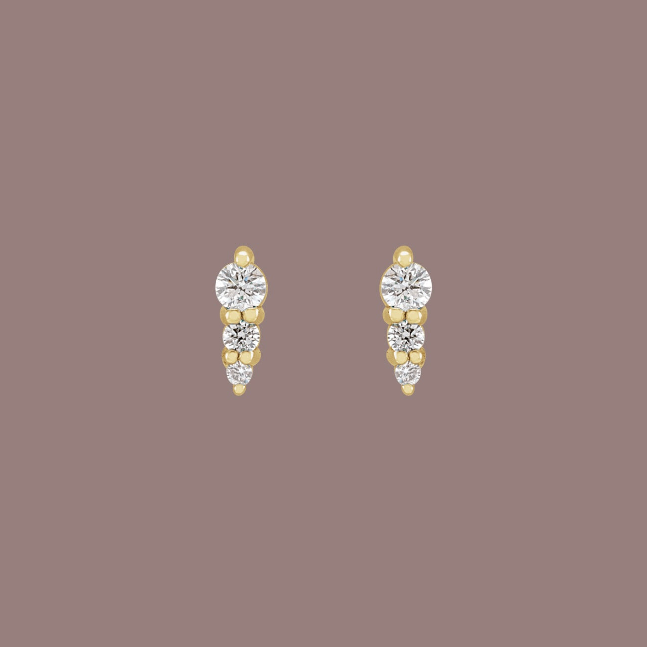 Diamond Graduated Bar Studs