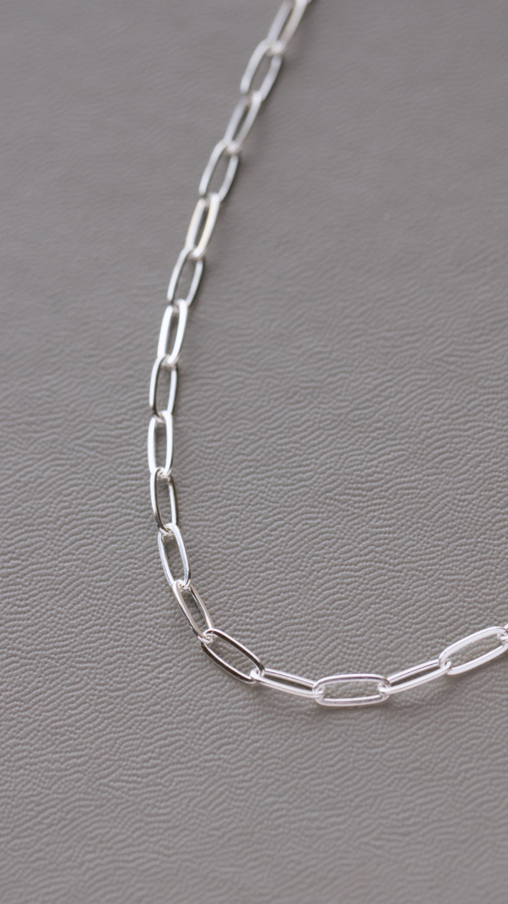 Sterling Silver Medium Paperclip Chain Necklace