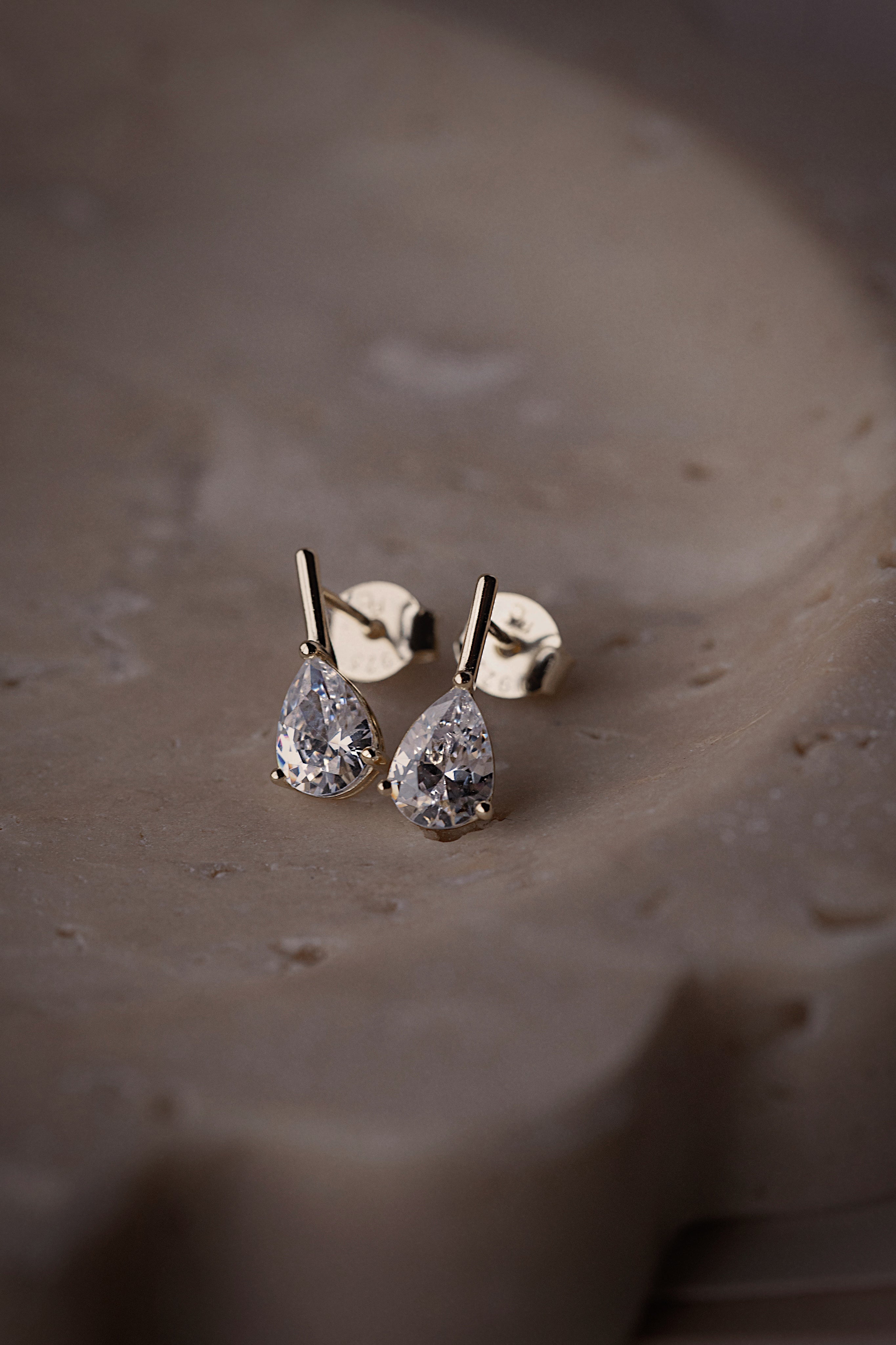 Everleigh Pear Drop Earring