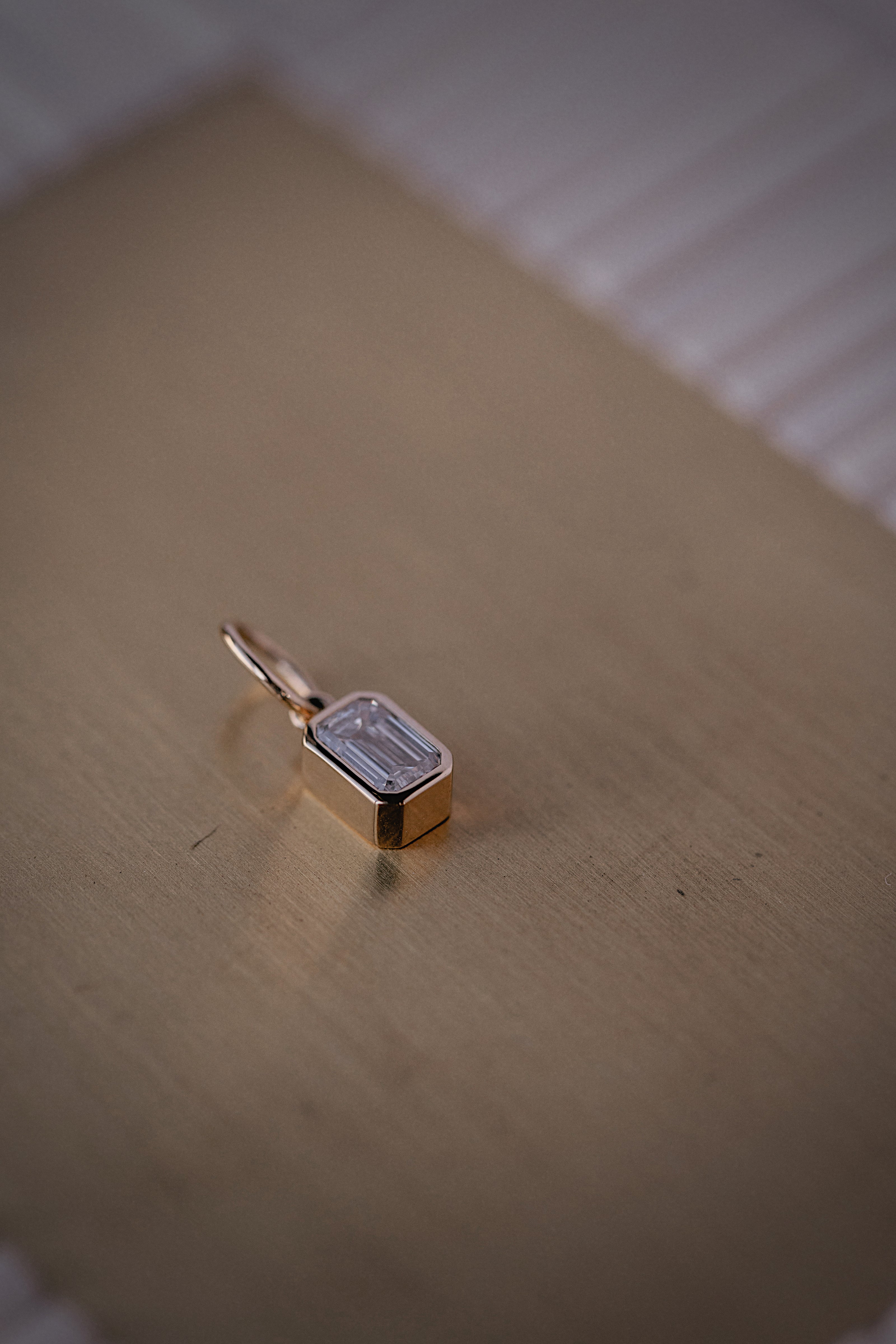 14kt Emerald Lab Diamond Pendant