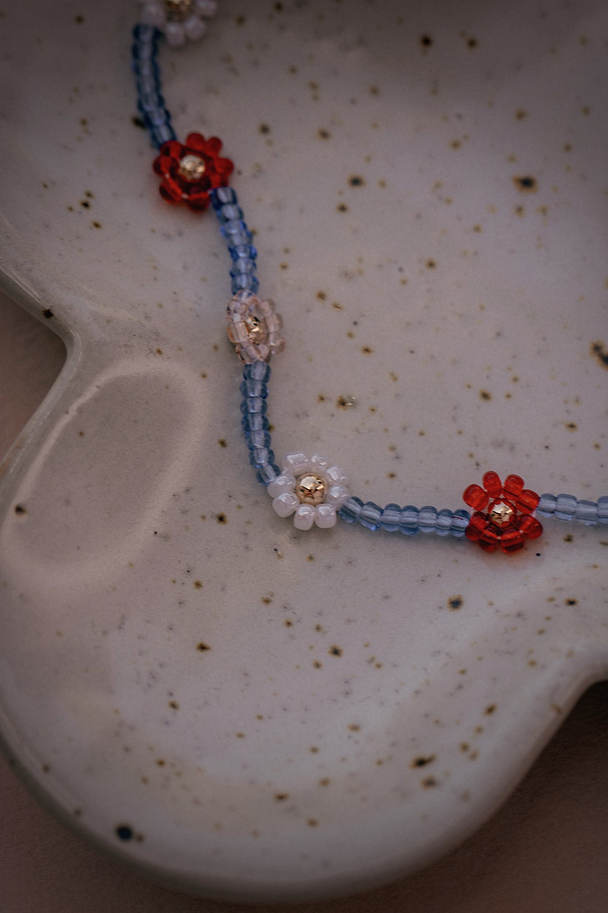Red White and Daisies Necklace