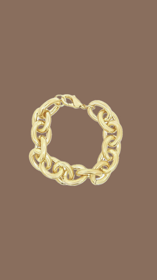 The Reese Chunky Rolo Bracelet