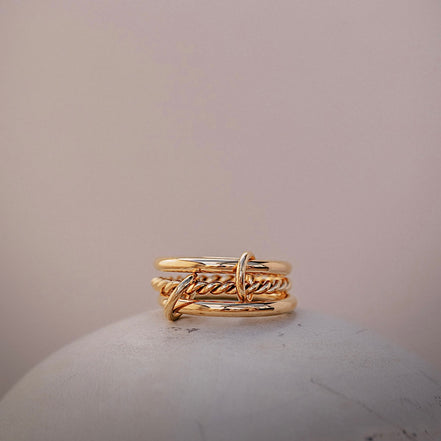 The Interlude Ring