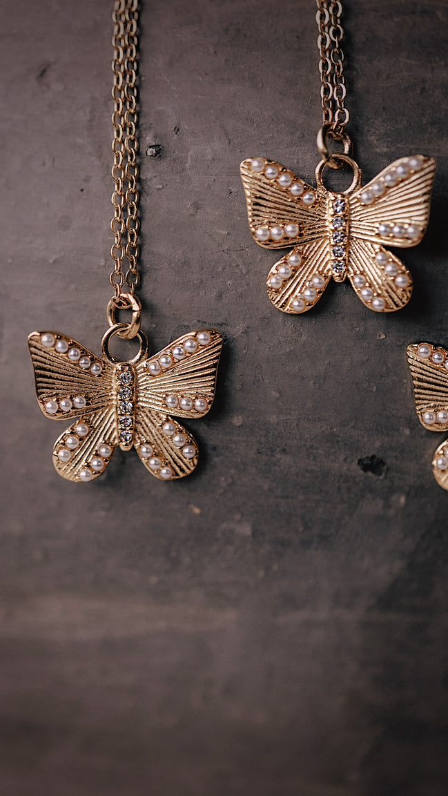 The Mariposa Necklace