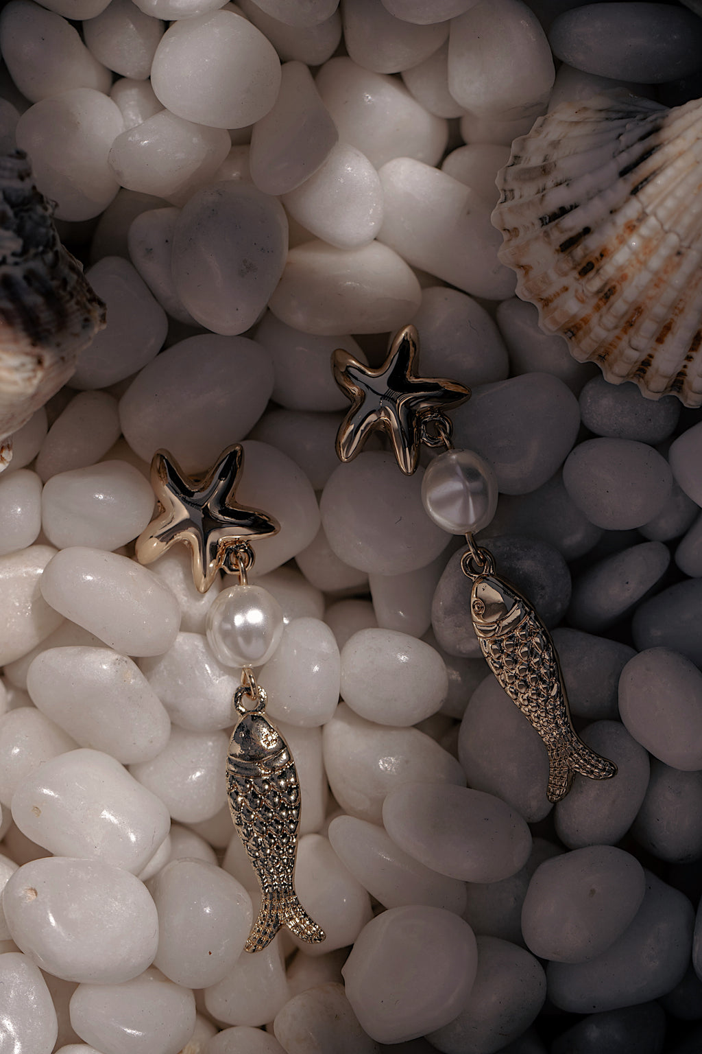 Star Fishy Pearl Earrings