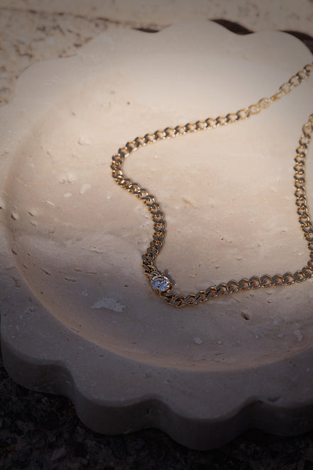 Solitaire Curb Link Necklace