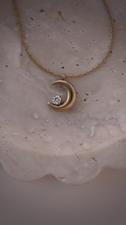 Luna Necklace
