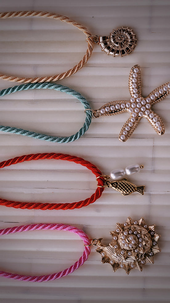 Sea Shells by the Seashore Necklace
