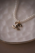 The Name Dropper Necklace (Pearl Version)