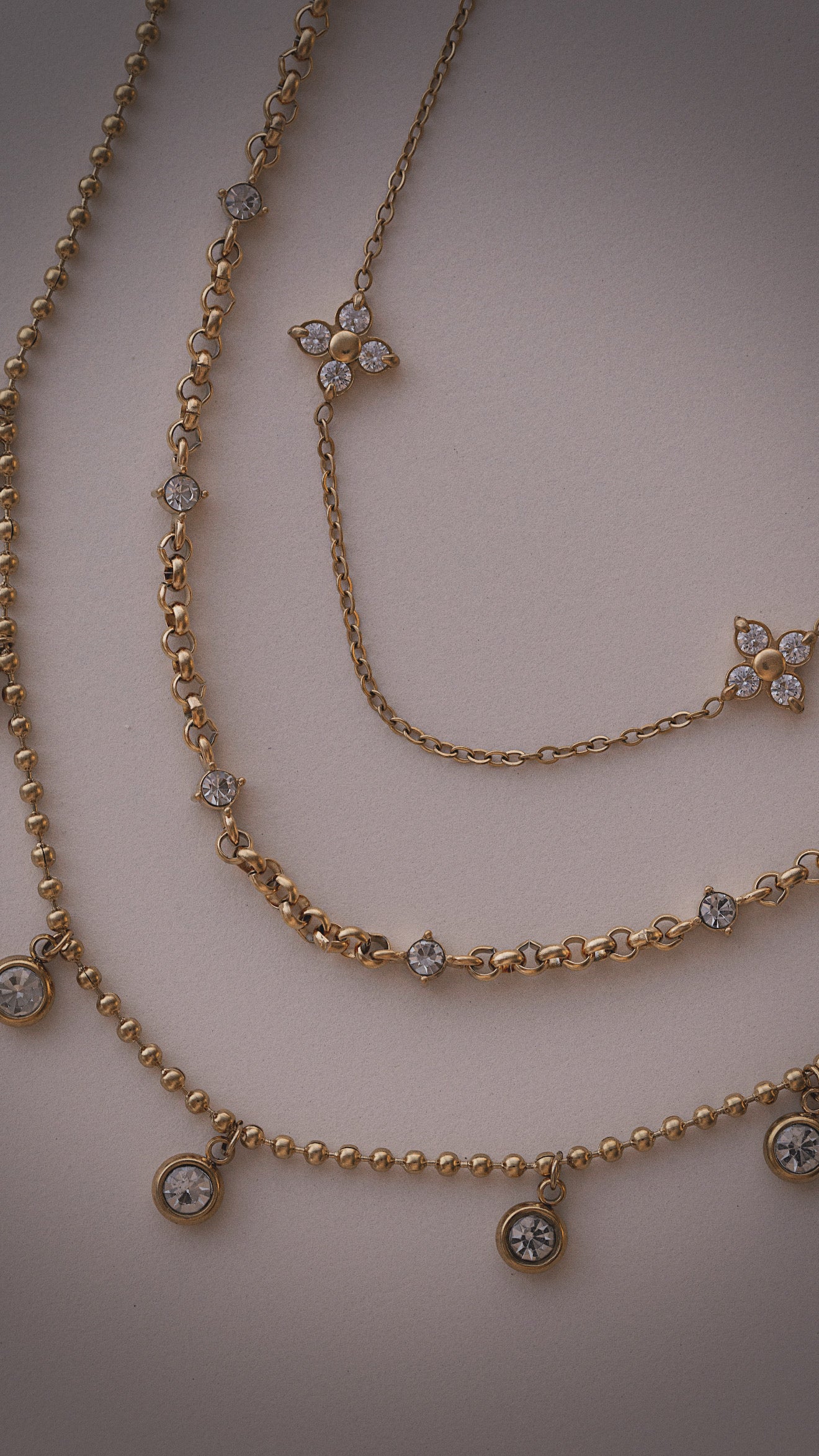 Clover Glow Necklace - The Neon Cactus Studio