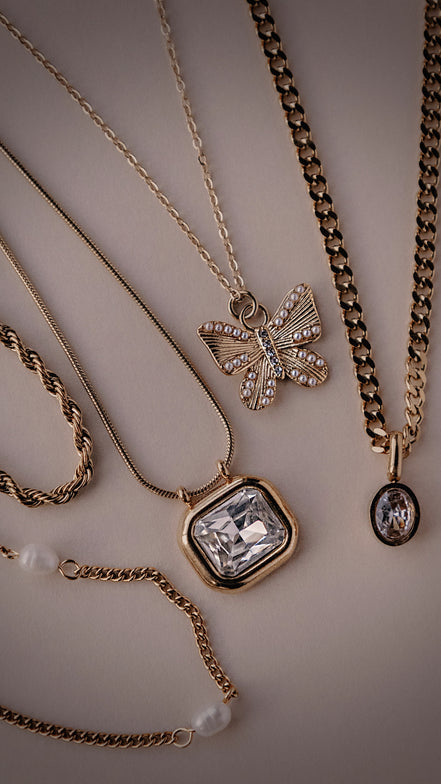 The Mariposa Necklace