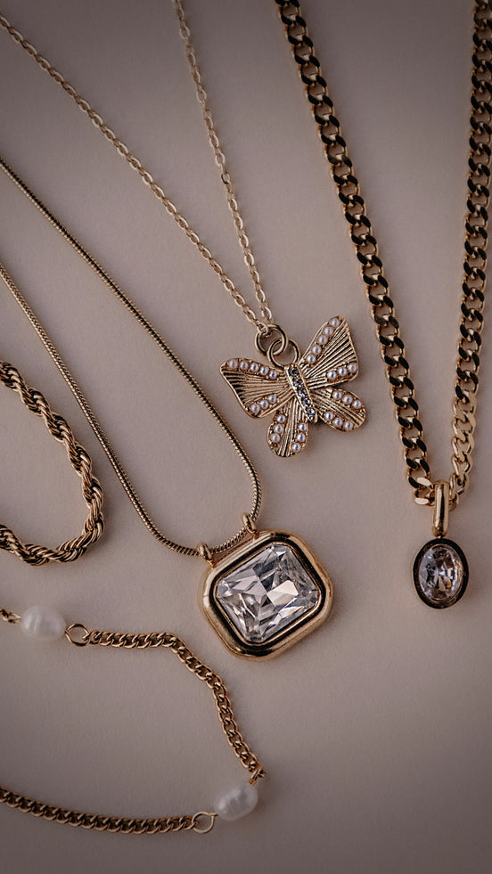 The Mariposa Necklace