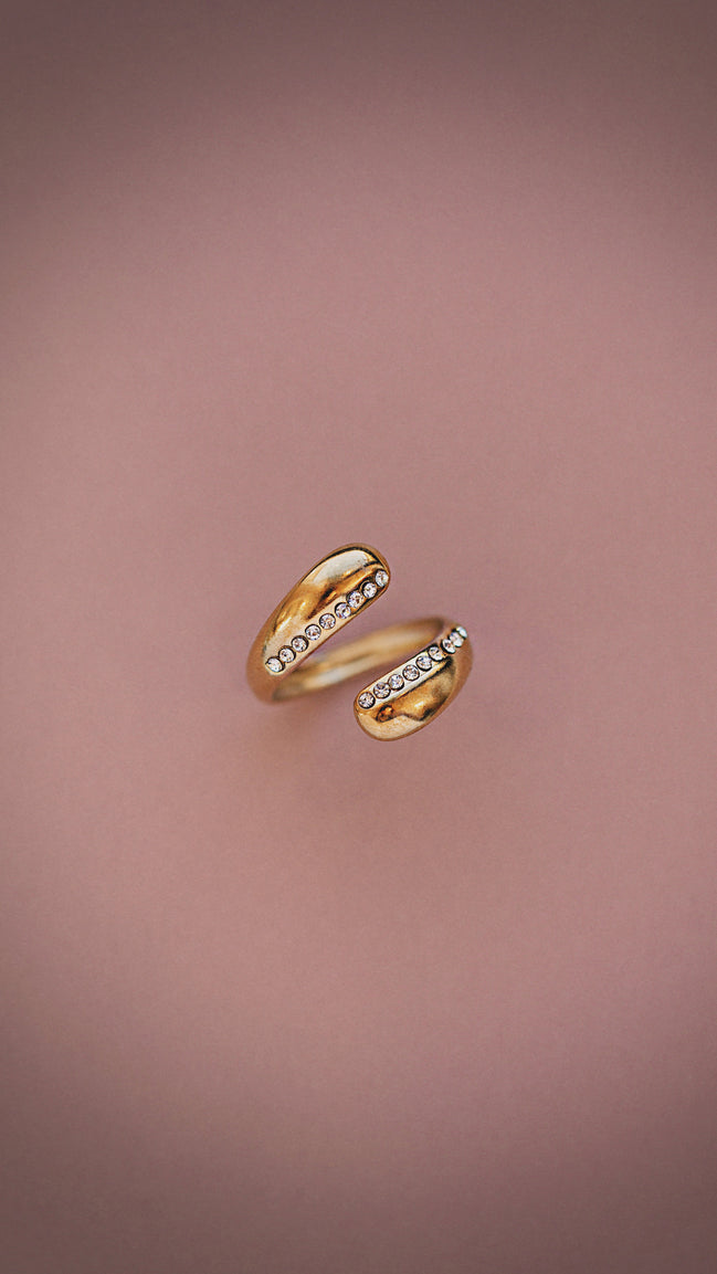 Sidewinder Ring