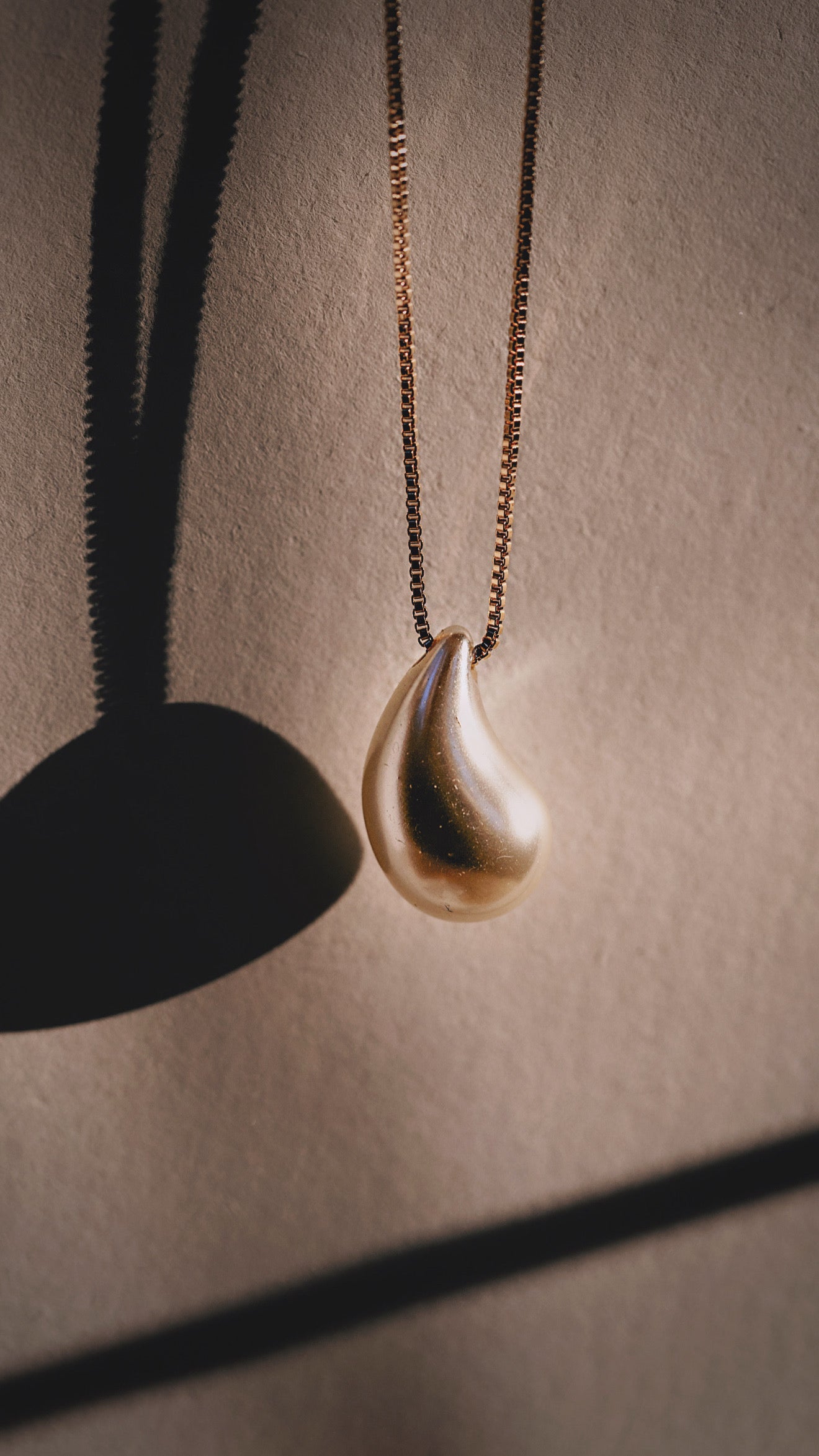 Verona Pearl Drop Necklace