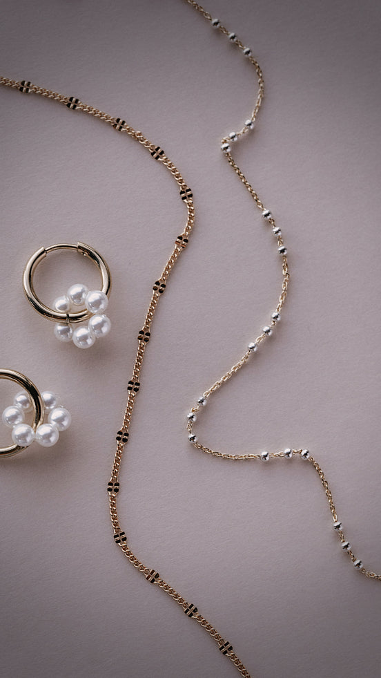 Pressed Dots Curb Chain Necklace