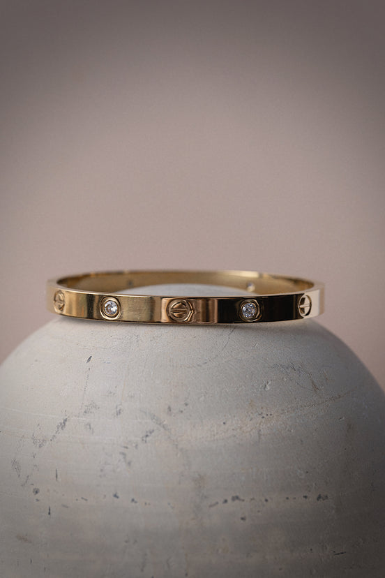 Luxe Lock CZ Bracelet