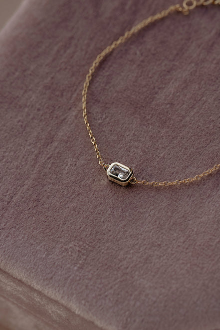 White Topaz Emerald Bracelet