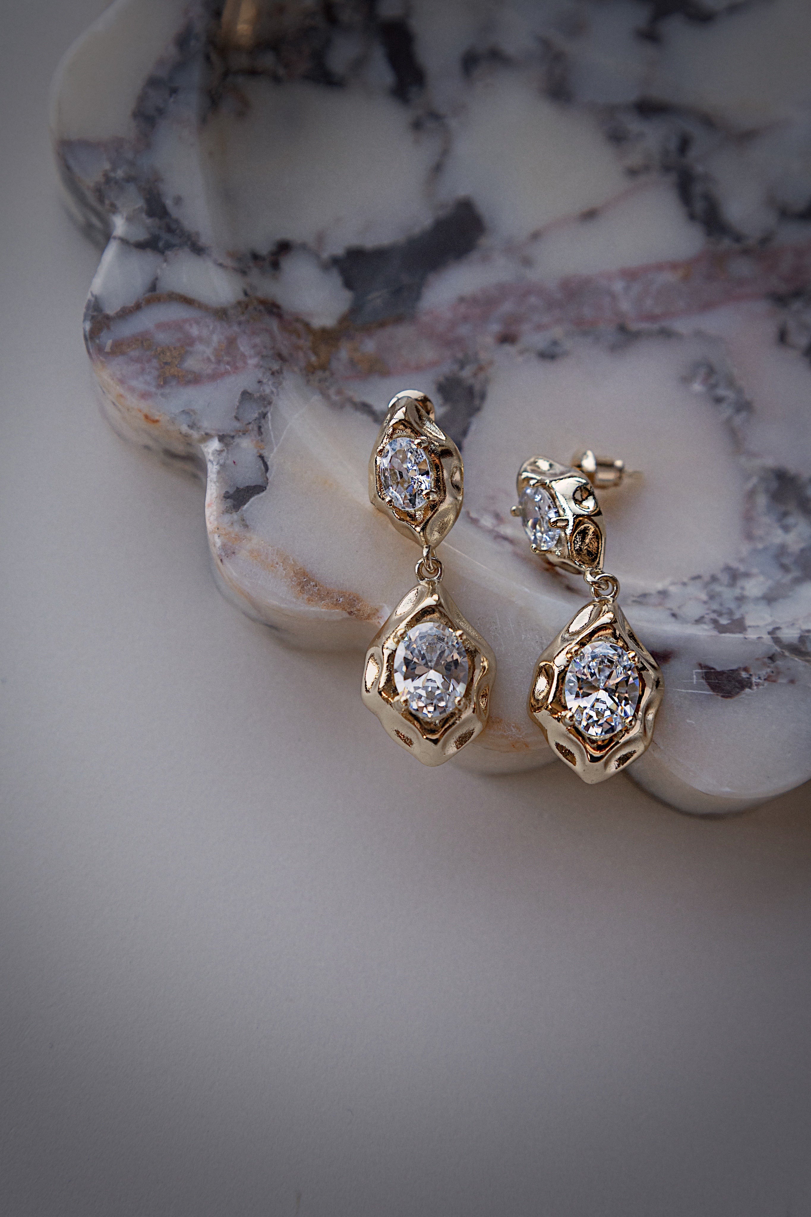 Liquid Glow Drop Earrings