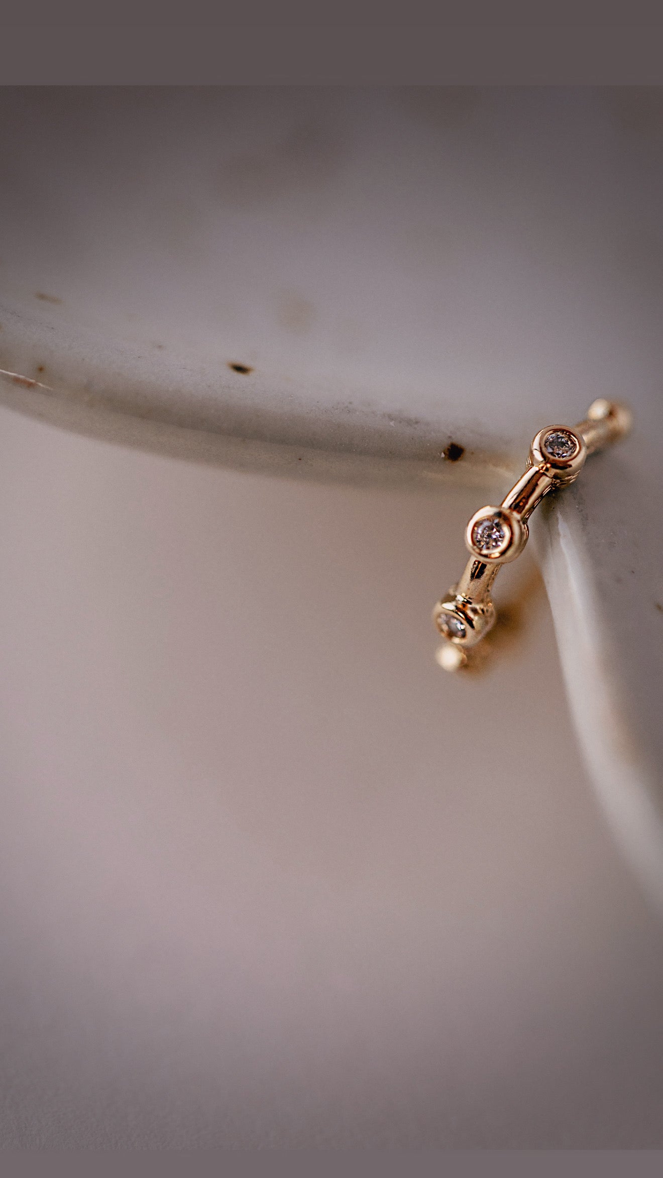Bezel Ear Cuff