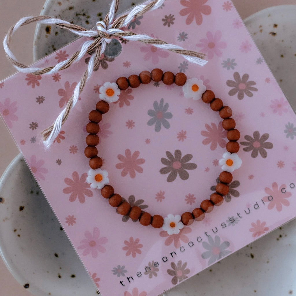 Fall Daisies Bracelet