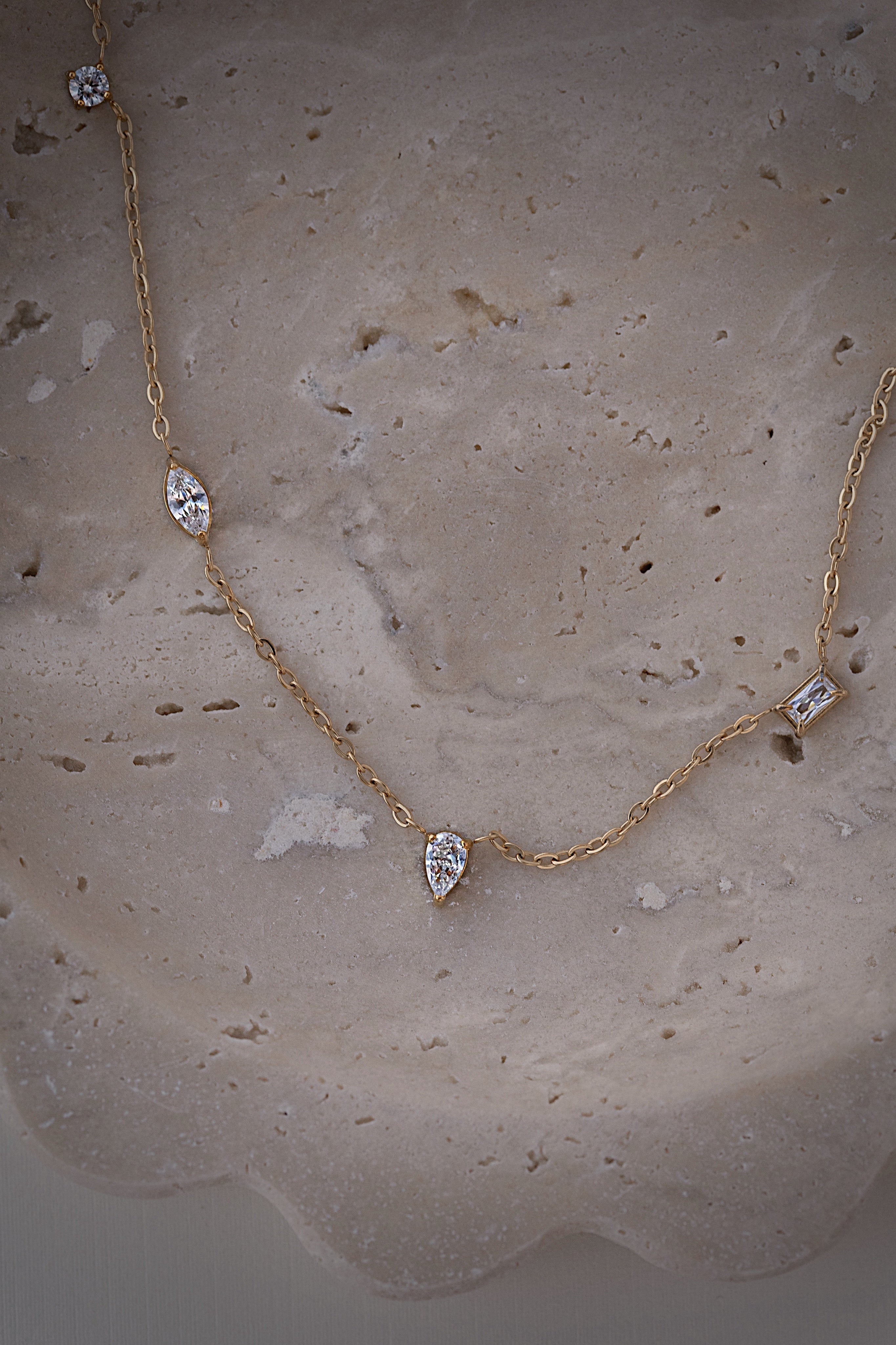 Dainty Mixed Shapes Necklace