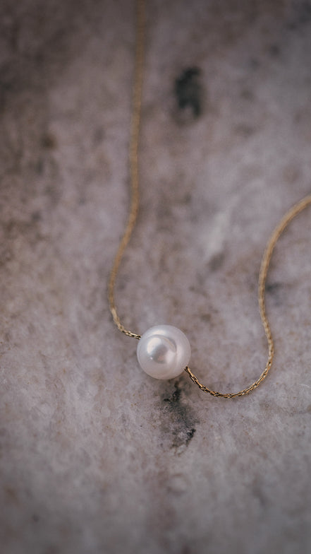 Pearl Solitaire Necklace
