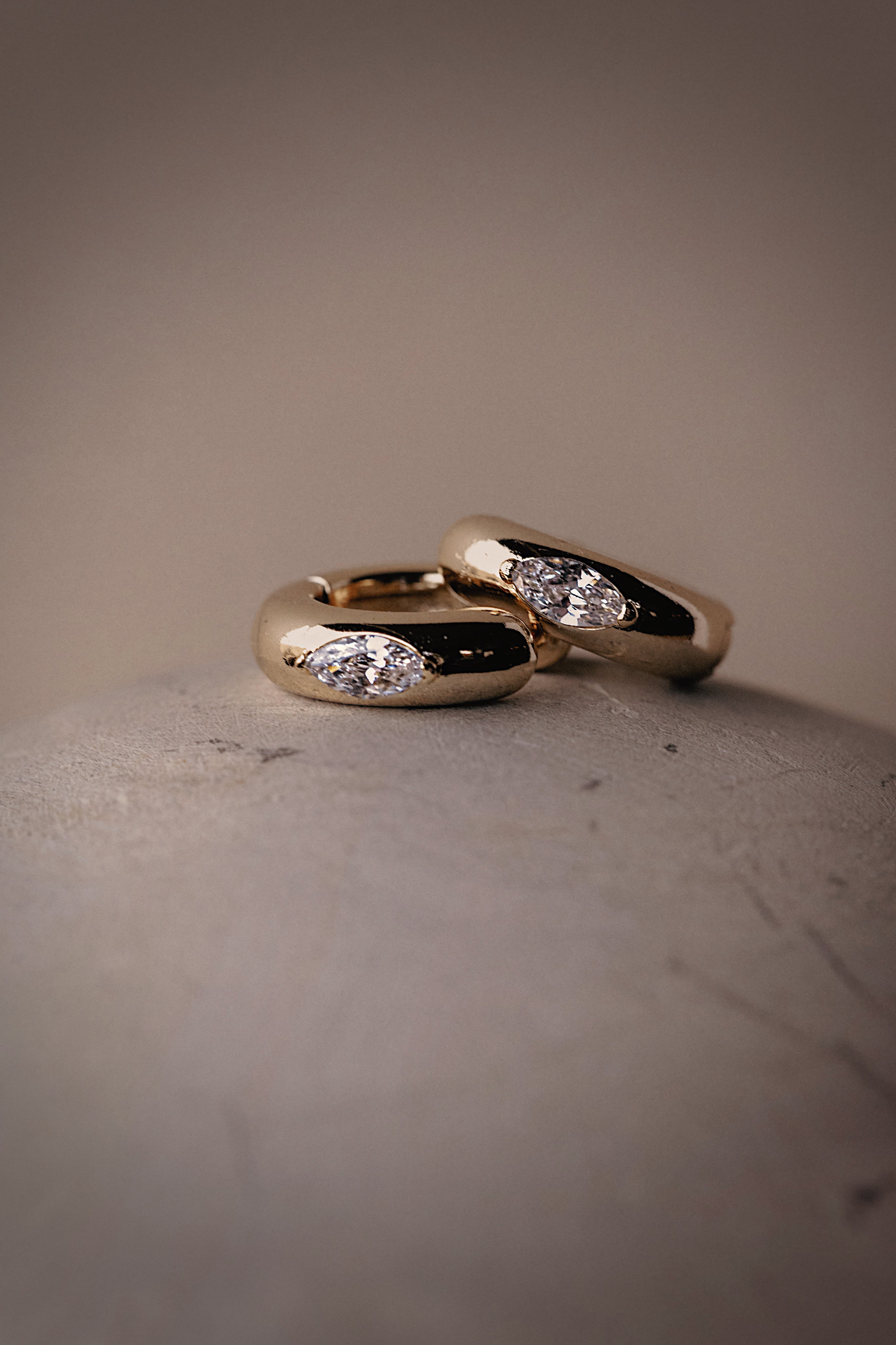 Maribel Marquise Huggie