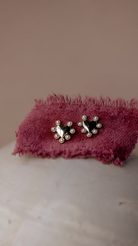 Dotted Pearl Heart Studs