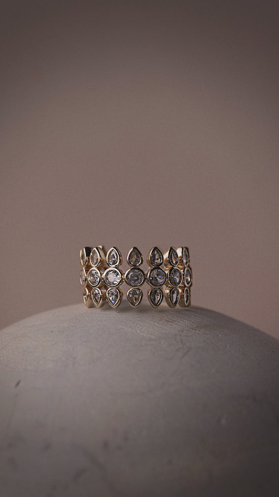 Geometric Stacked Ring