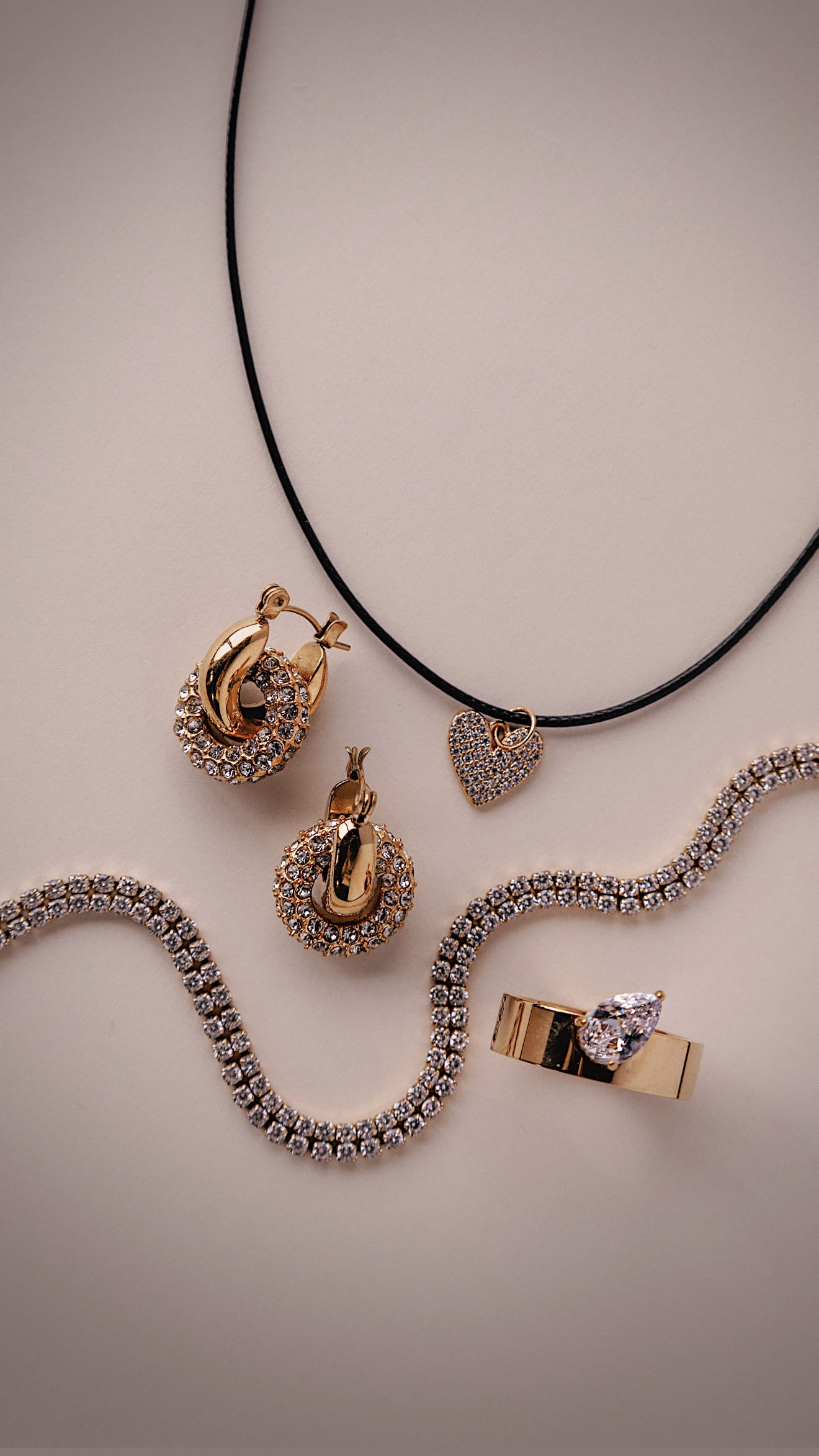 Midnight Heart Necklace - The Neon Cactus Studio