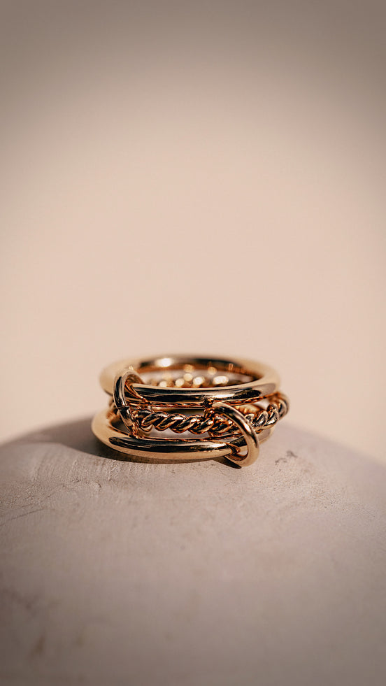 The Interlude Ring