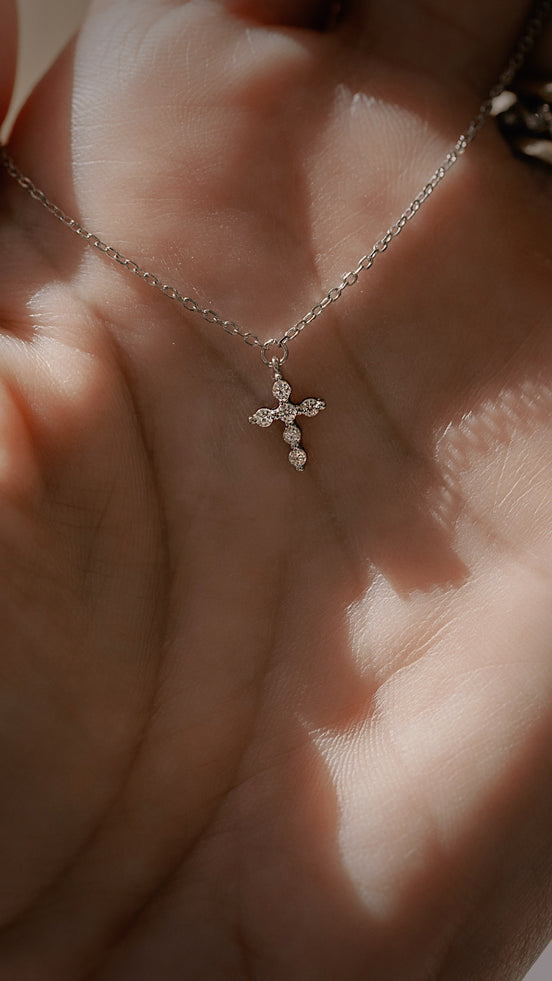 Evie Cross Necklace
