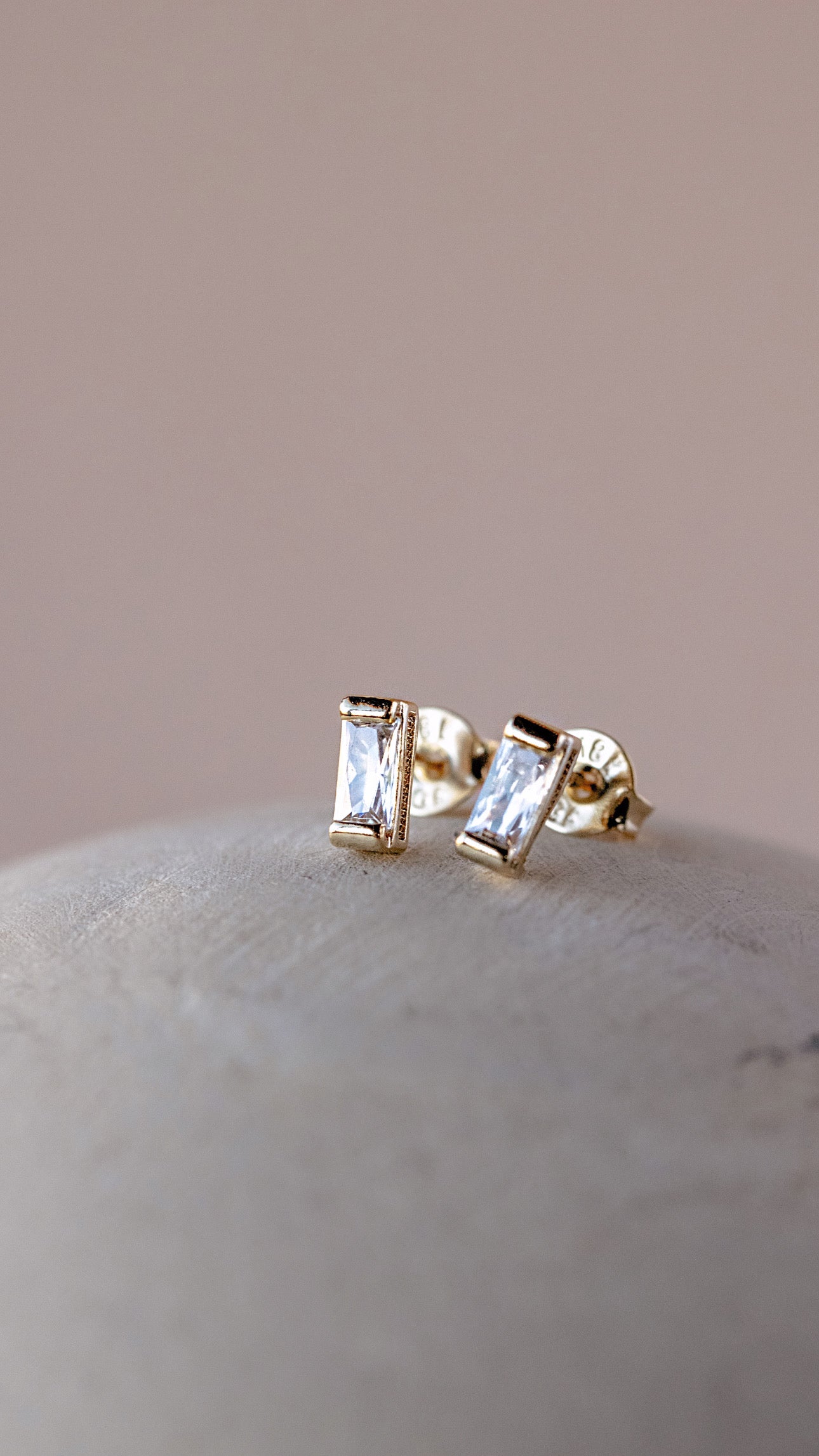 Baguette Stud Earring