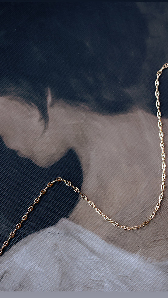 Dainty Puffy Mariner Necklace