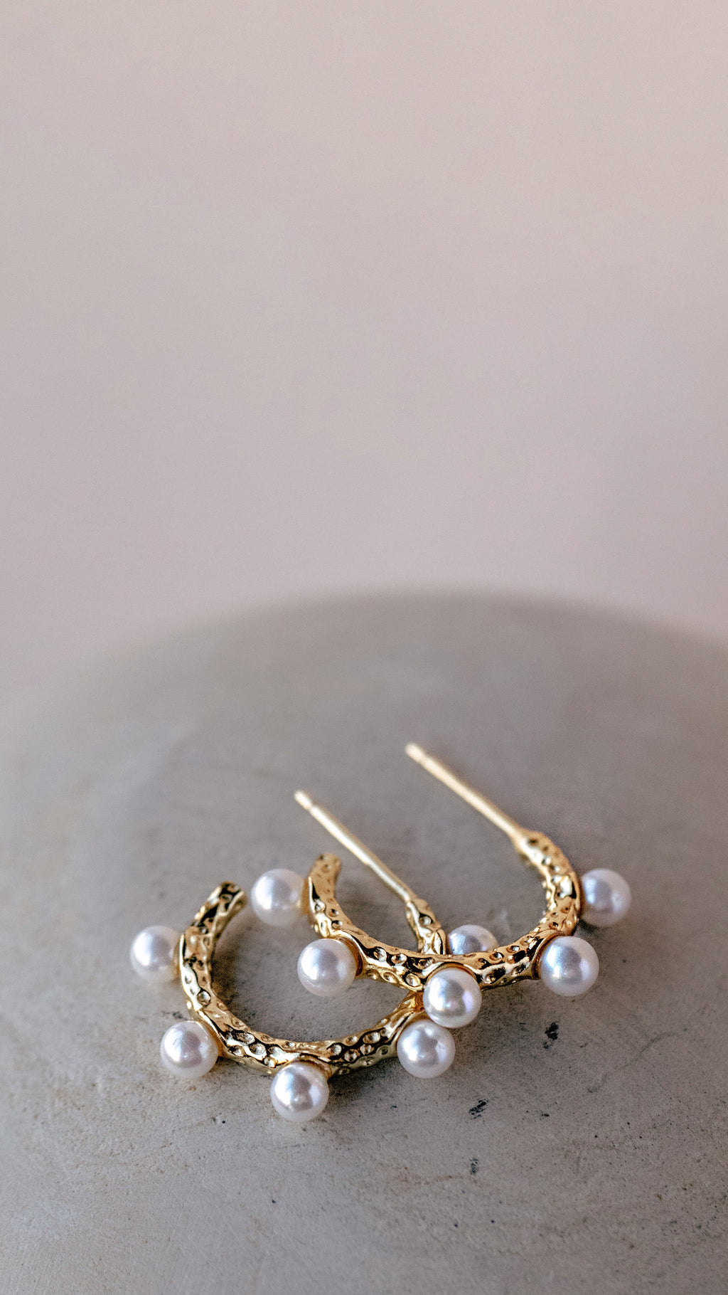 Textured Pearl Hoop Earring