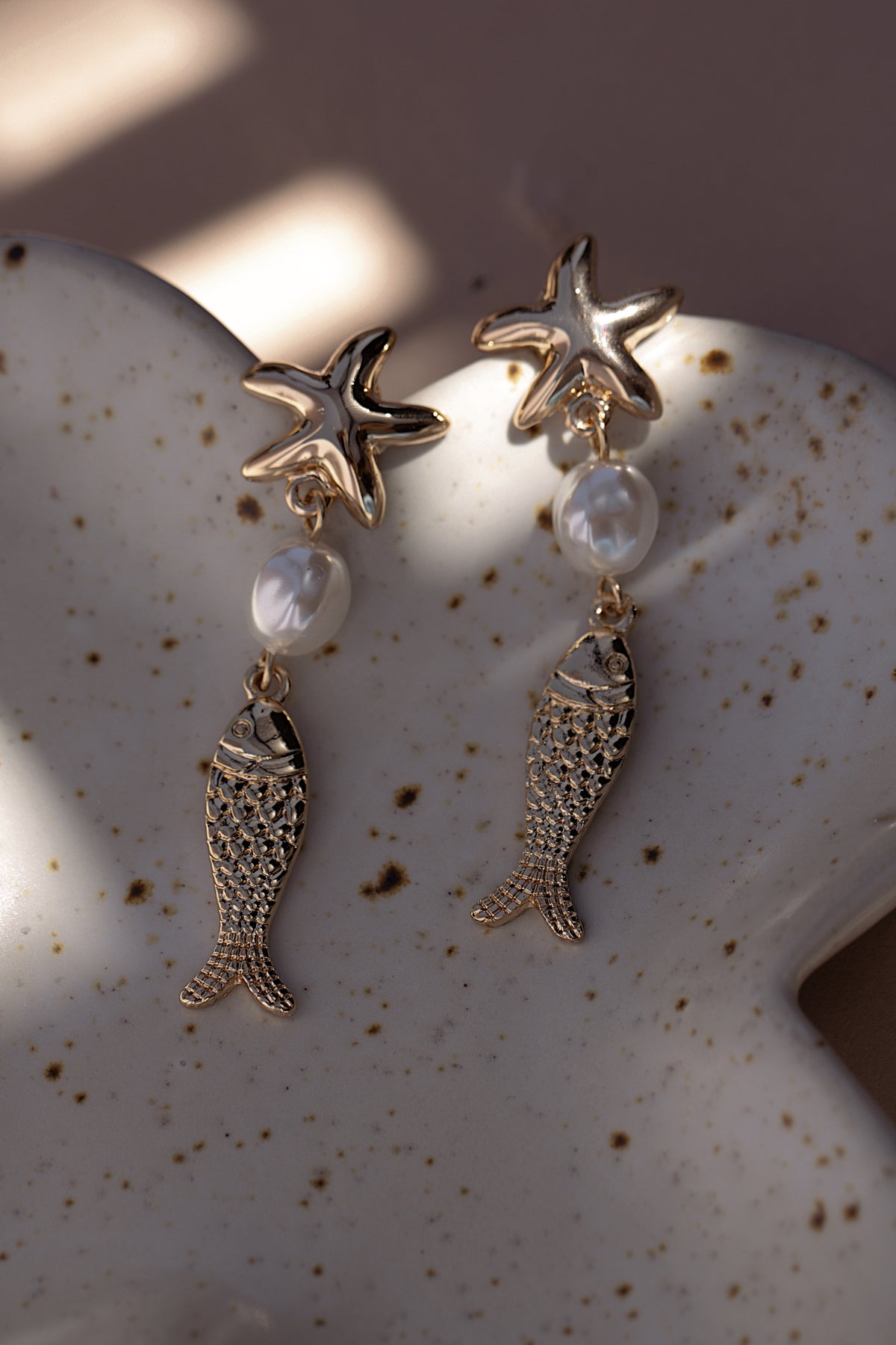 Star Fishy Pearl Earrings