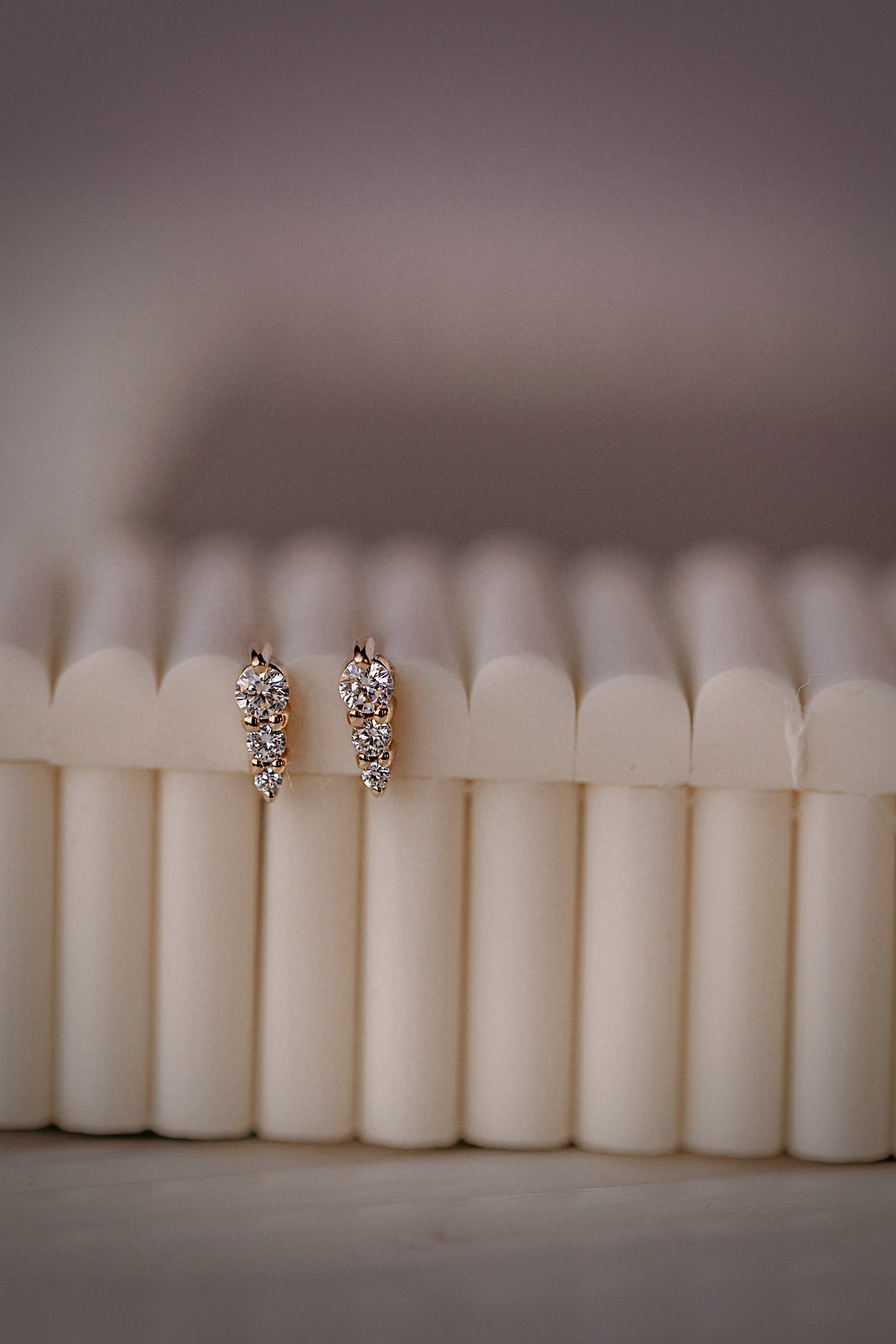 Diamond Graduated Bar Studs