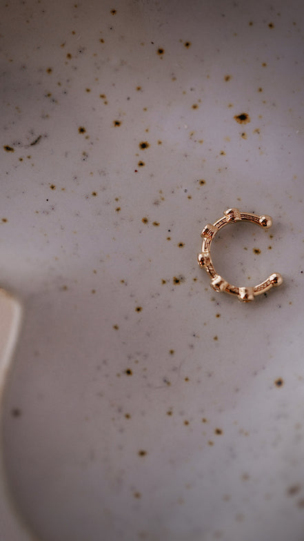 Bezel Ear Cuff