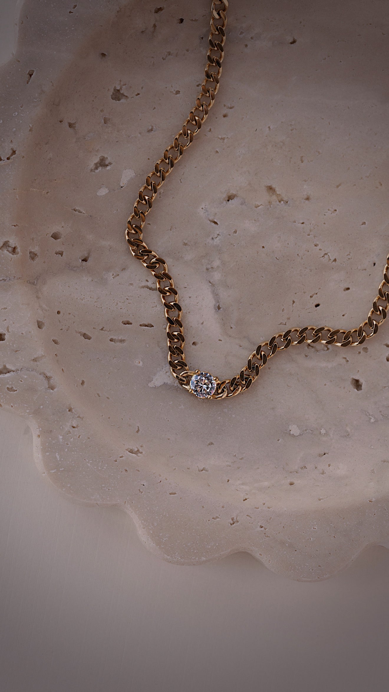Solitaire Curb Link Necklace