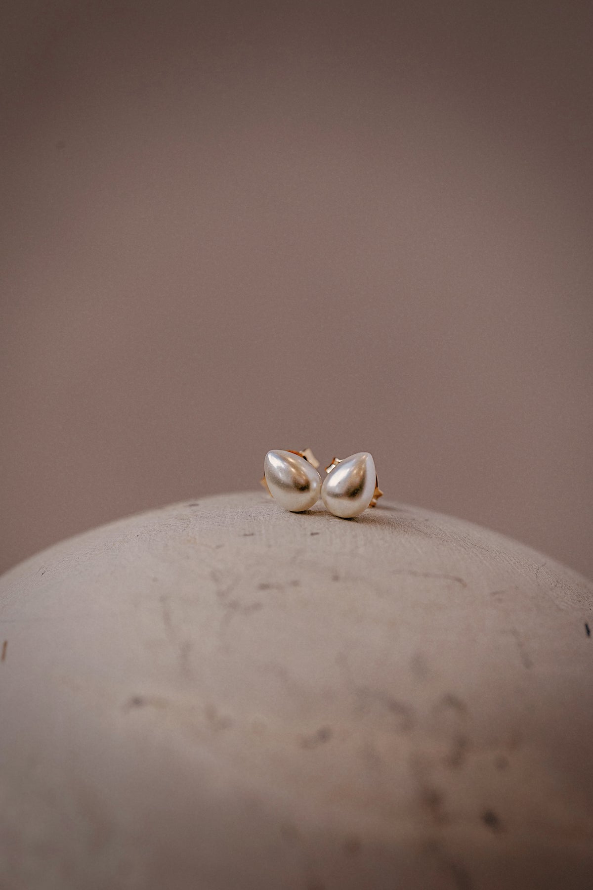 Solene Pearl Drop Studs
