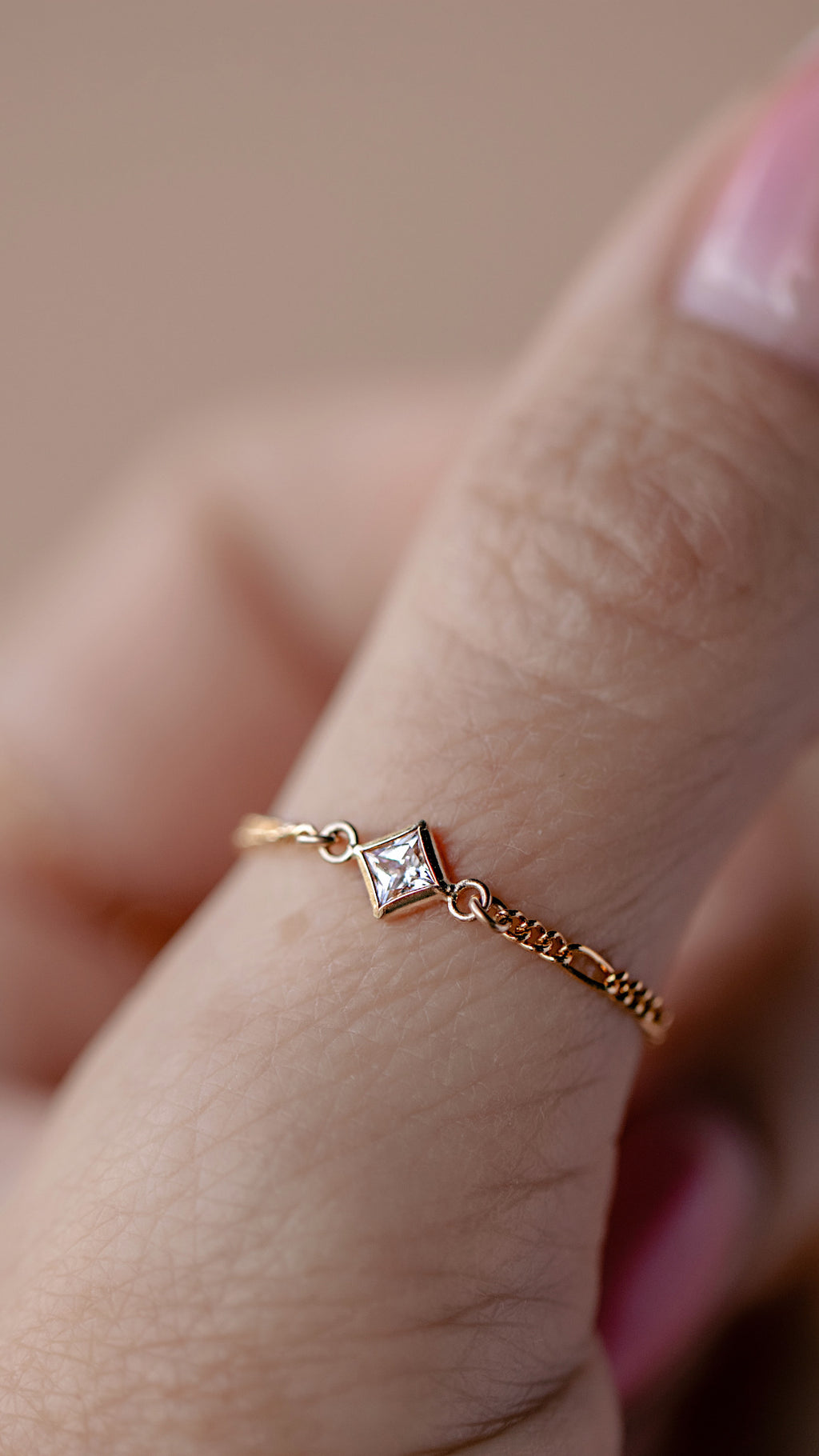 Diamond Shape Figaro Ring