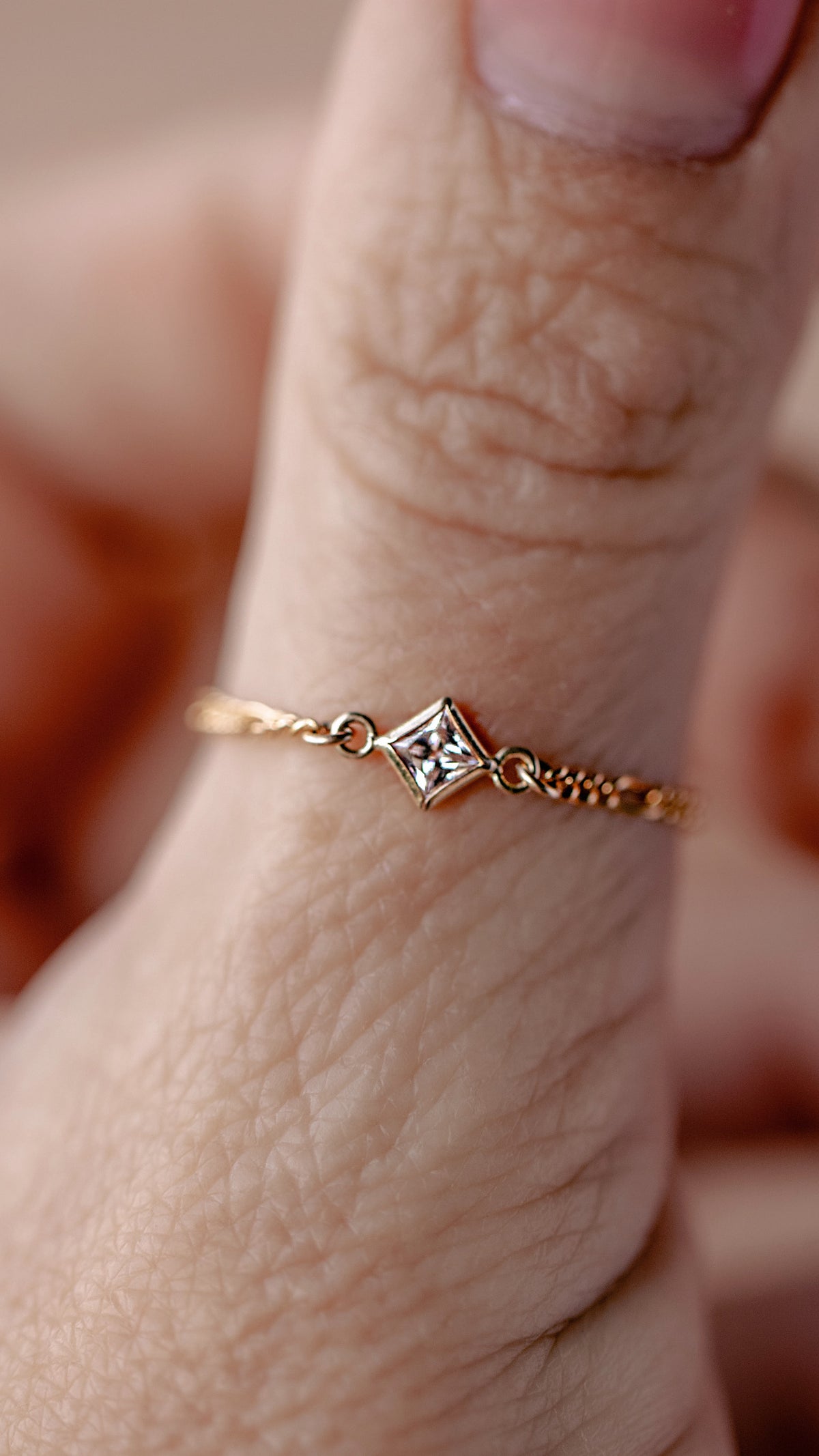 Diamond Shape Figaro Ring